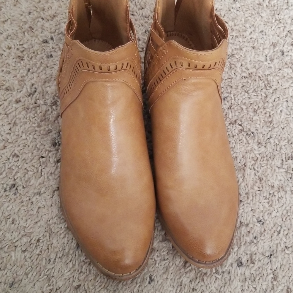 Booties - Picture 2 of 4